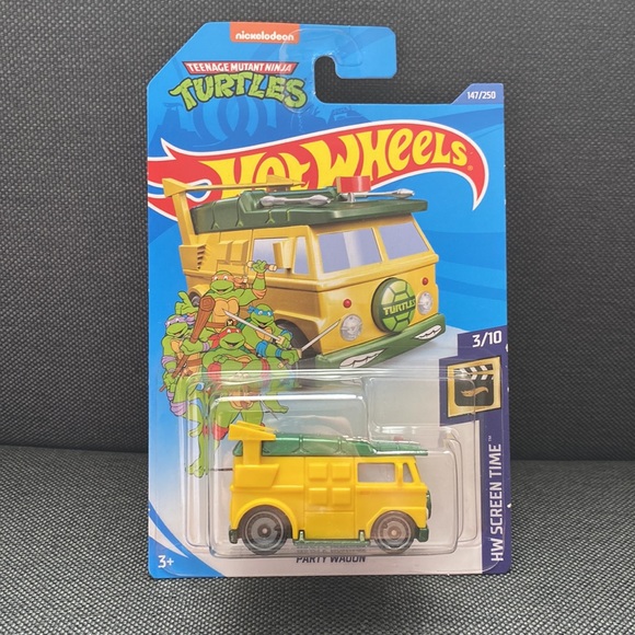 Hotwheels Teenage Mutant Ninja Turtles Party Wagon and Action Figure - Picture 2 of 8